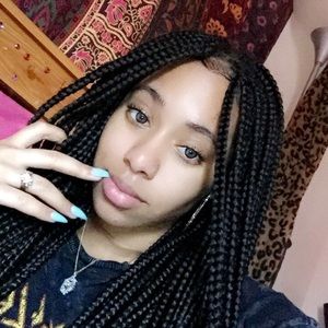 Meet your Posher, May